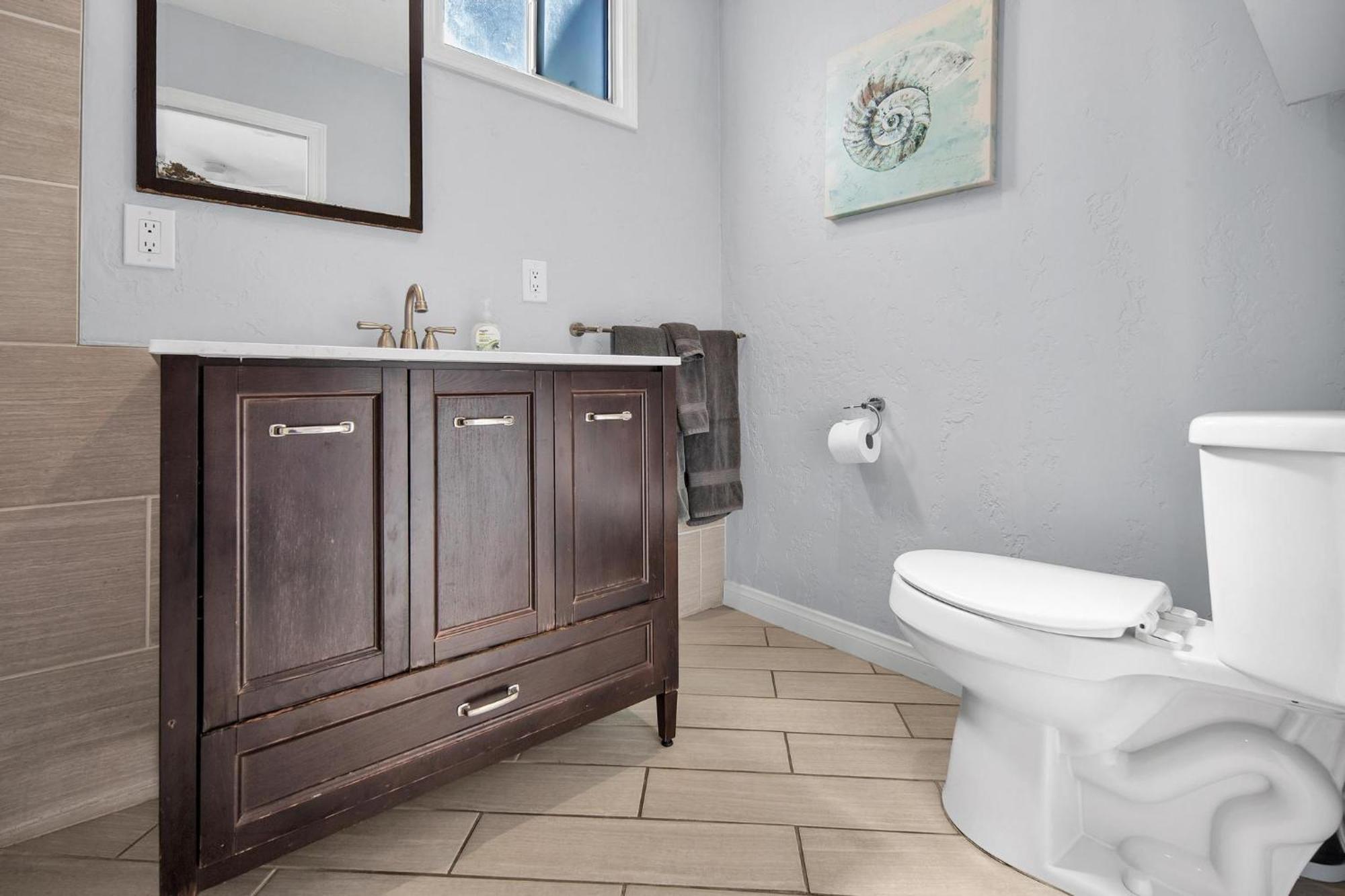Stunning Haven! Steps To The & Pet Friendly! *