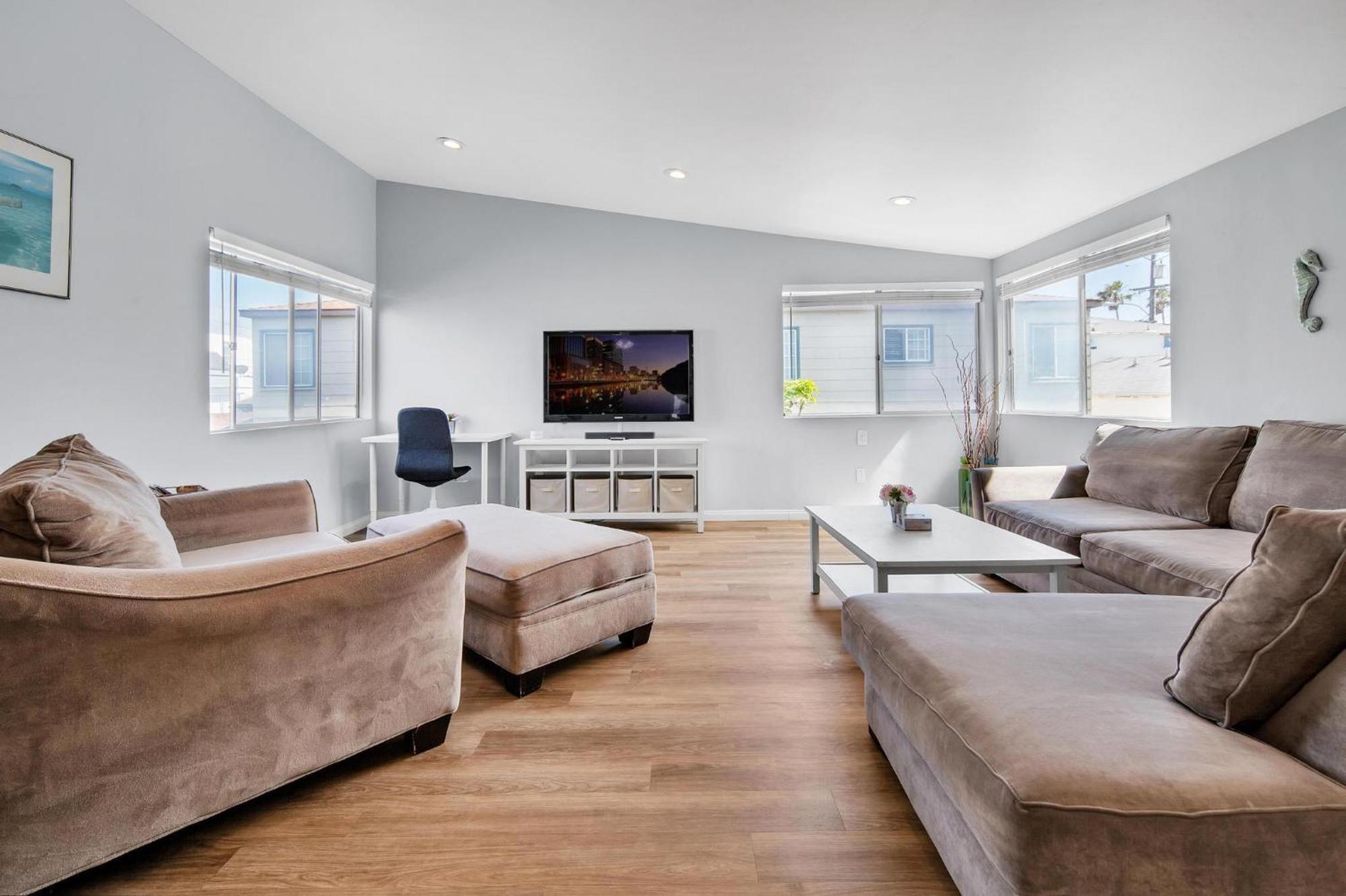 Casa de férias Stunning Haven! Steps To The & Pet Friendly! San Diego